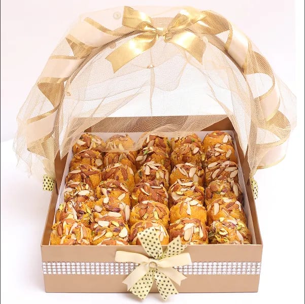 Super Motichoor Ladoo Basket
